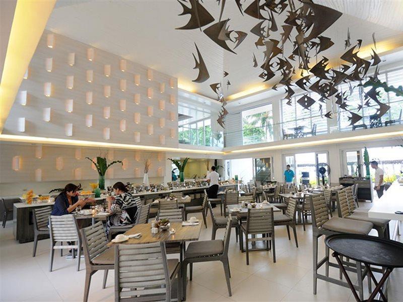 Resort Astoria Boracay 4*